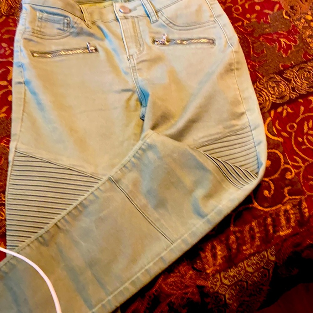 Stretch skinny jeans